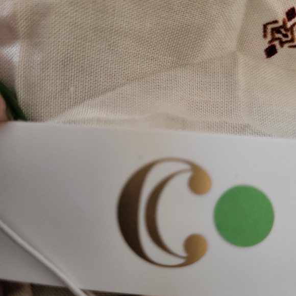 NWT Women's Cato Top - Picture 2 of 9